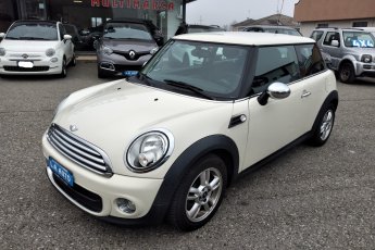mini-cooper-1-6-d-one-90cv