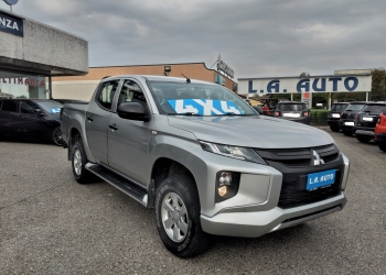 mitsubishi-l200-doublecab-2-3d-4wd-150cv-6m-autocarro
