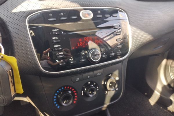 fiat-grande-punto-evo-1-2-gpl-65cv-5p