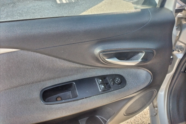 fiat-grande-punto-evo-1-2-gpl-65cv-5p