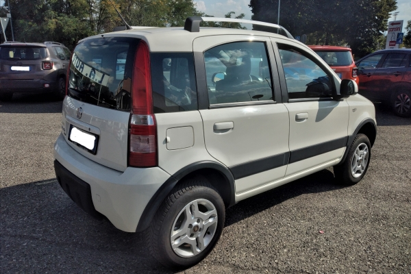 fiat-panda-4x4-1-3-mj-75cv