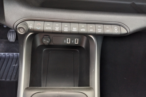 jeep-avenger-1-2-benz-altitude-100cv-6m