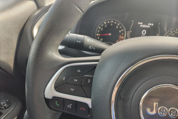 jeep-renegade-1-6-benz-sport-110cv