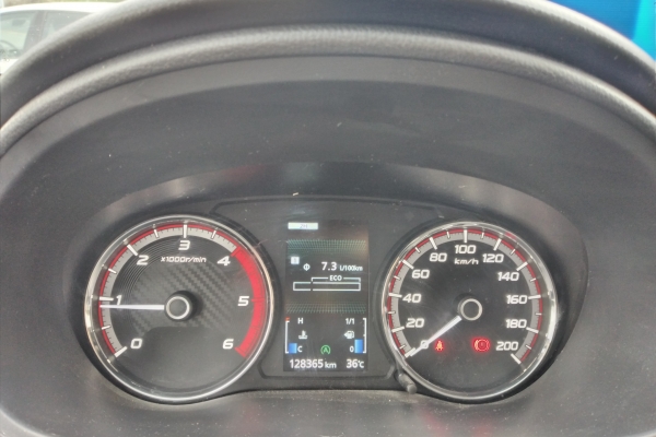 mitsubishi-l200-doublecab-2-3d-4wd-150cv-6m-autocarro