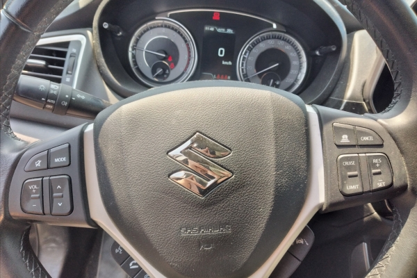 suzuki-s-cross-1-4-hybrid-top-4wd-129cv-6m