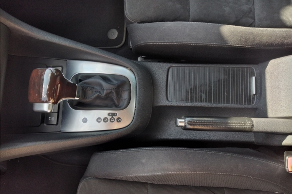 volkswagen-golf-vi-1-4-tsi-highline-gpl-122cv-autom-gancio-traino