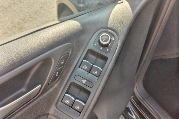 volkswagen-golf-vi-1-4-tsi-highline-gpl-122cv-autom-gancio-traino