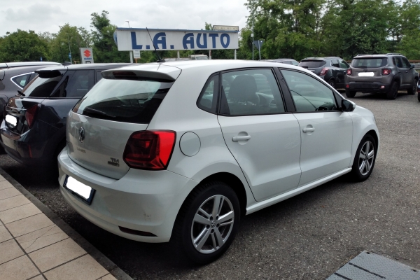 volkswagen-polo-1-4-tdi-75cv-5p