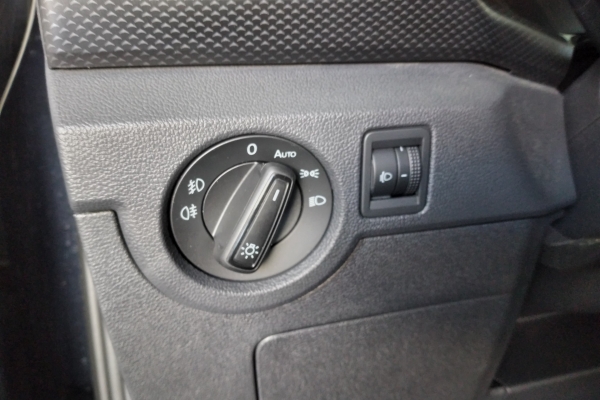 volkswagen-t-cross-1-0-tsi-r-line-95cv