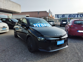 lancia-ypsilon-1-2-hybrid-110cv-autom