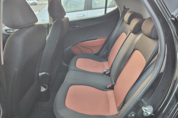 hyundai-i10-1-0-benz-66cv