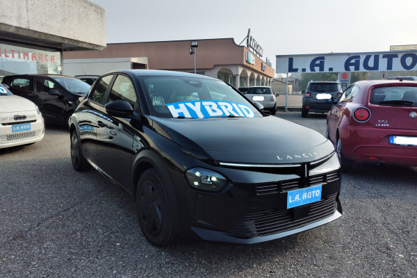 lancia-ypsilon-1-2-hybrid-110cv-autom