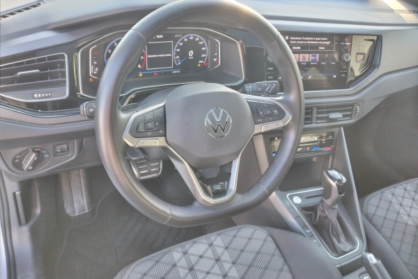 volkswagen-taigo-1-0-tsi-r-line-110cv-dsg