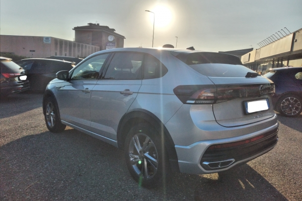volkswagen-taigo-1-0-tsi-r-line-110cv-dsg