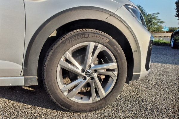 volkswagen-taigo-1-0-tsi-r-line-110cv-dsg