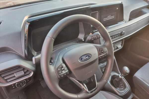 ford-tourneo-courier-1-0-ecoboost-125cv-6m