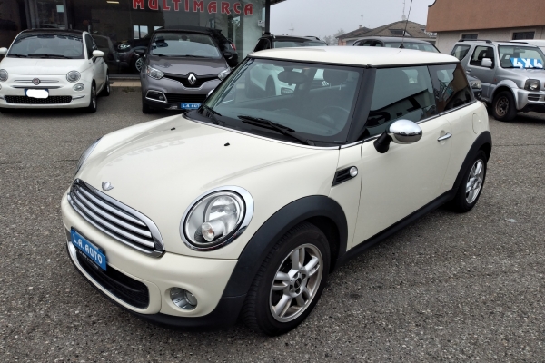 mini-cooper-1-6-d-one-90cv