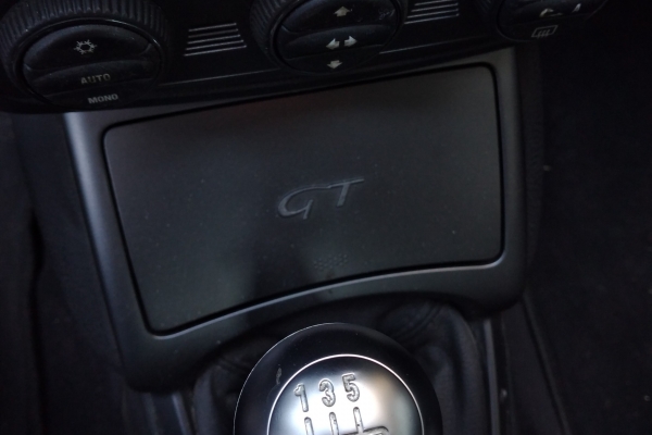 alfa-romeo-gt-1-9-mjt-150cv-6m