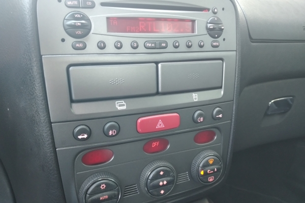 alfa-romeo-gt-1-9-mjt-150cv-6m